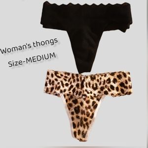 Woman's thongs